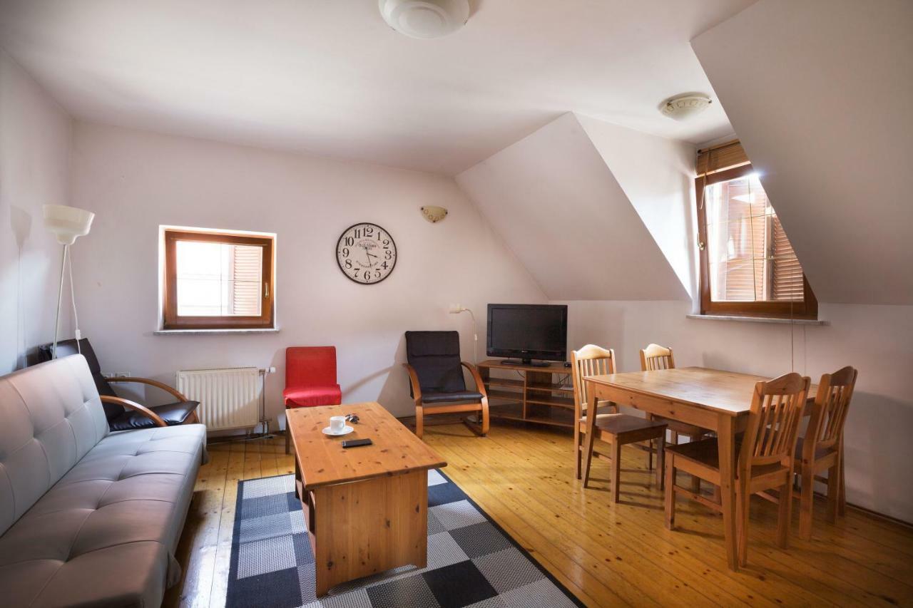 Spacious 2-Bedroom Apartment Zabjak With Ac Tour As Ljubljana Liubliana Exterior foto